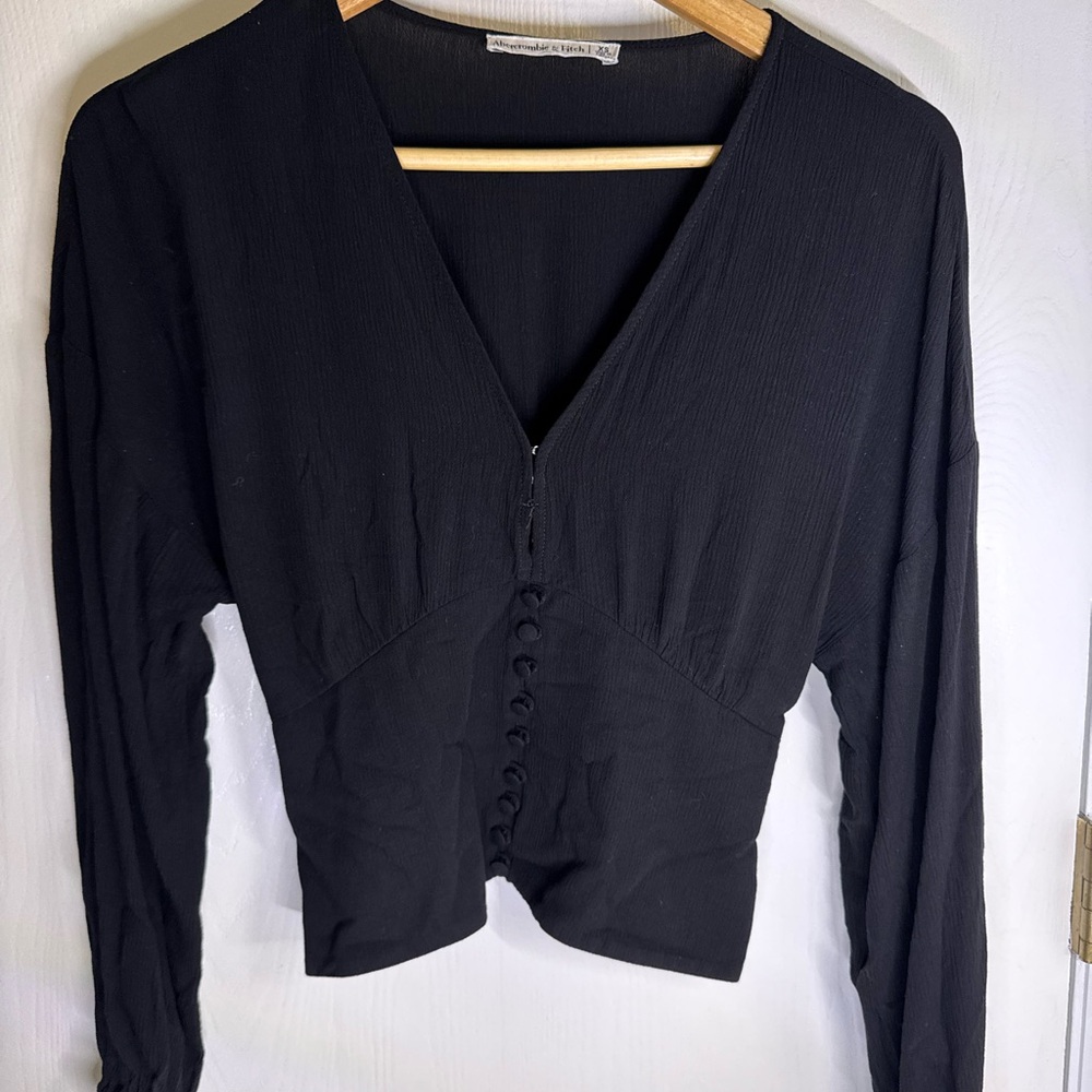 Abercrombie & Fitch Black Button-Front Blouse